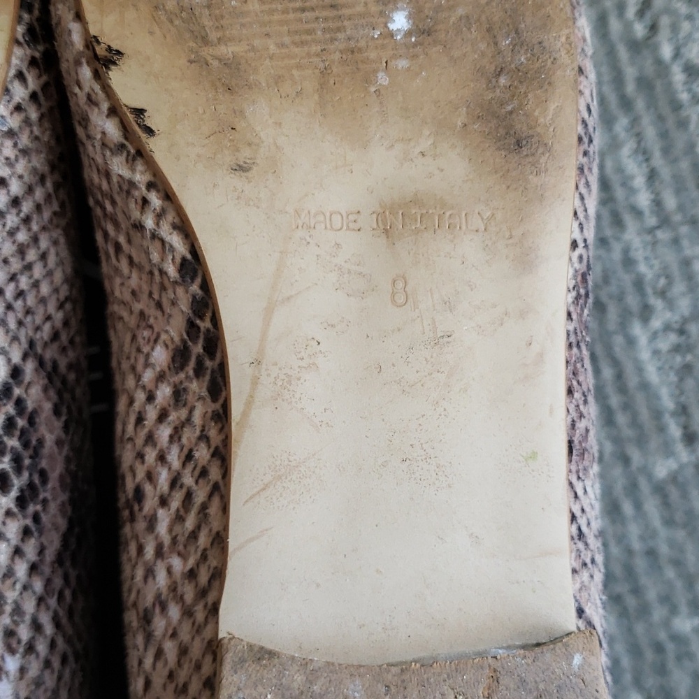 Womens Valentino flats - Picture 4 of 5